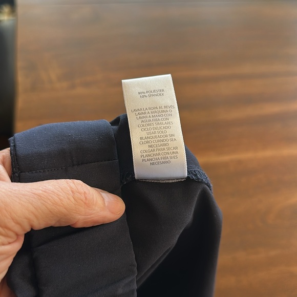 Women's Jones & Co. Shorts - Picture 8 of 9